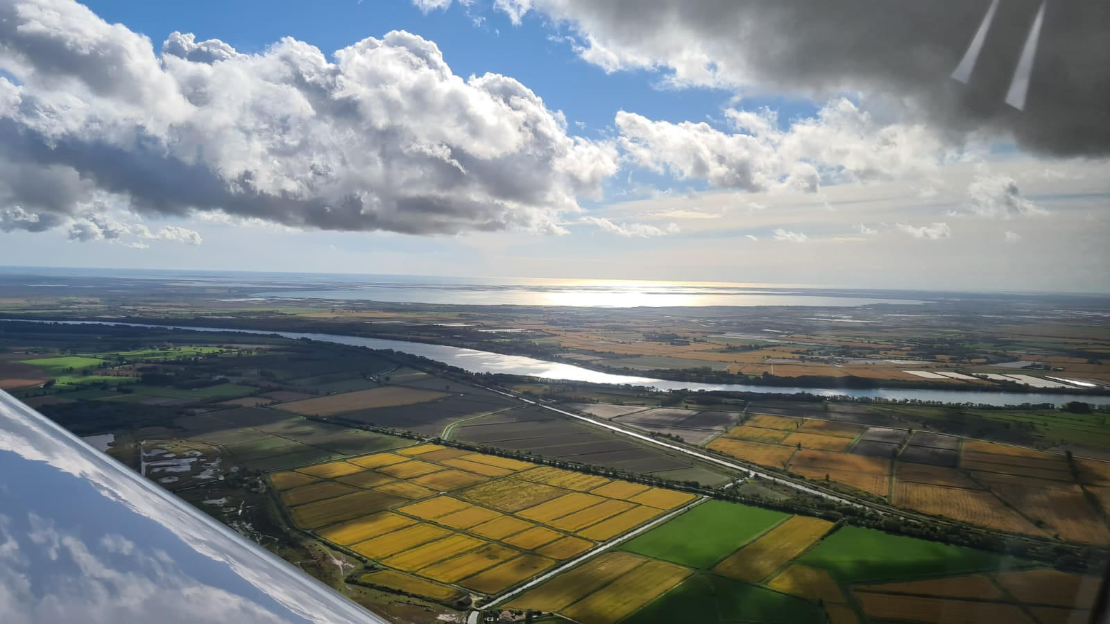 Balade aérienne de Sète à l'Espiguette