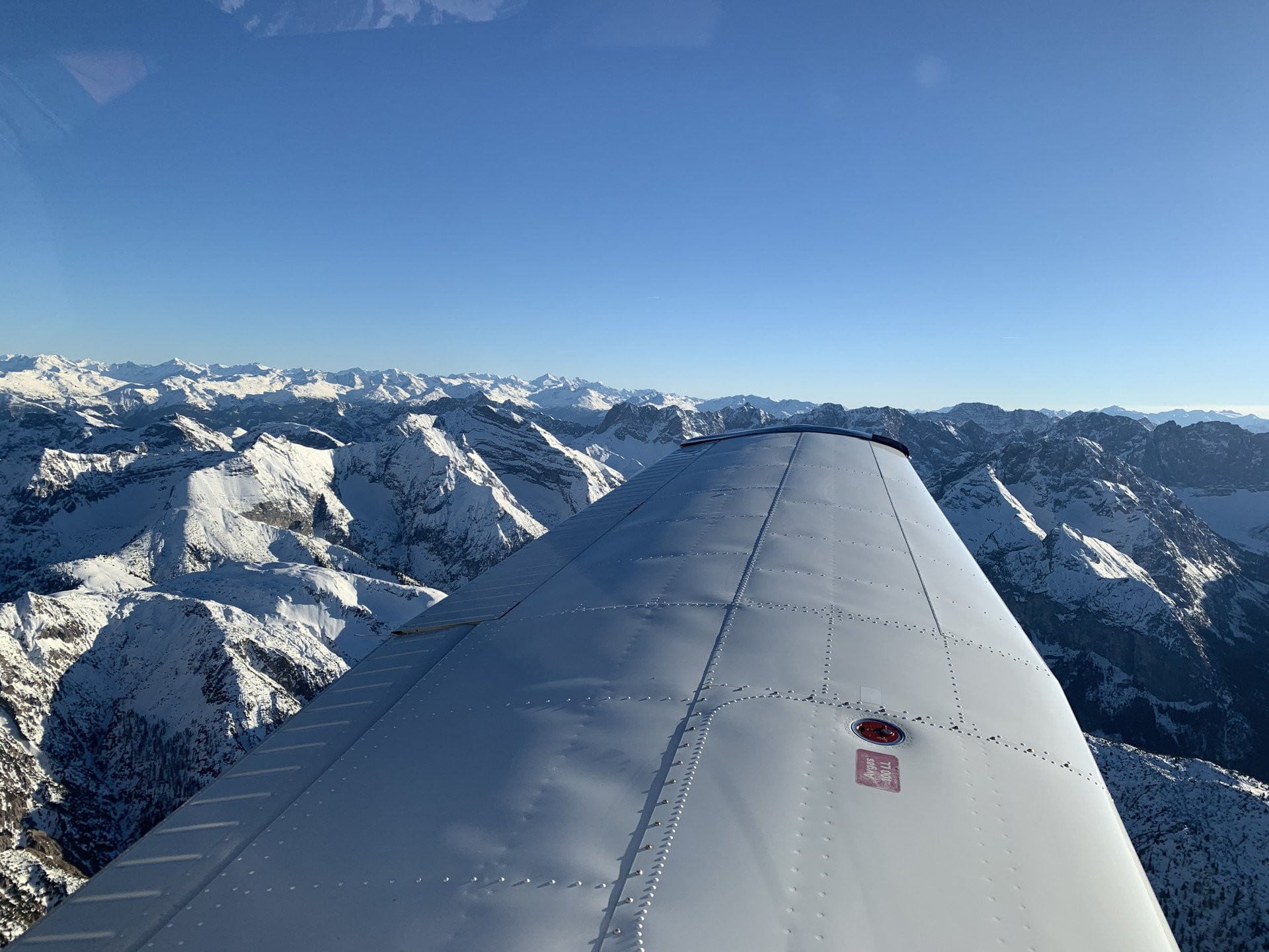 Frei bestimmbarer, zweistündiger Rundflug ab Augsburg (PA28)