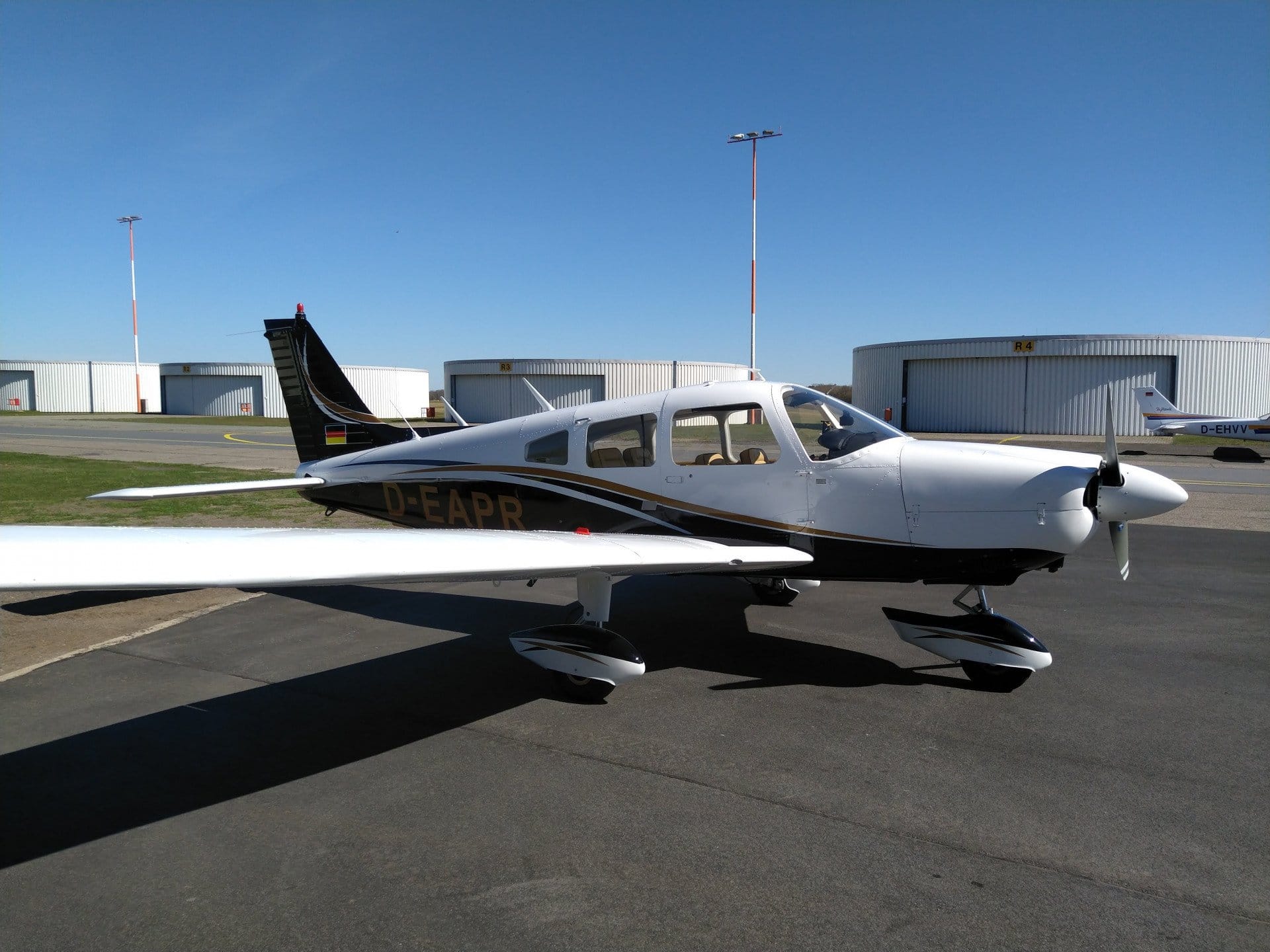 Piper PA-28-181 Archer II