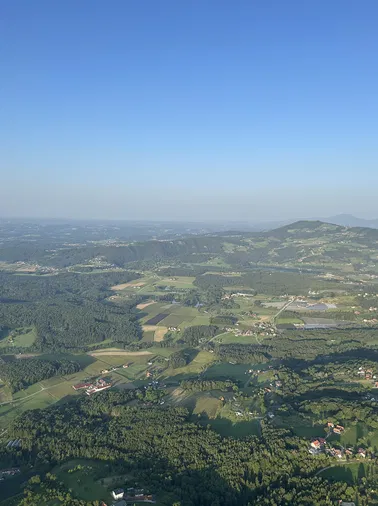 Rundflug Oststeiermark und Überflug Riegersburg