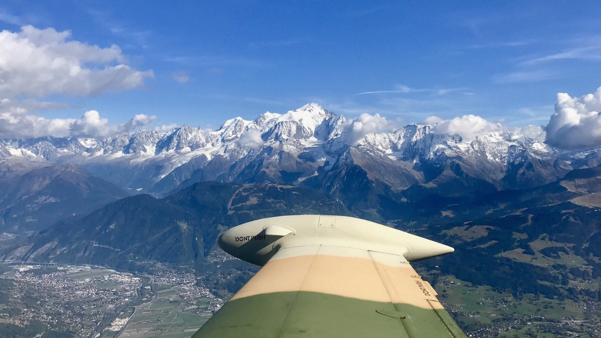 Kurztrip nach Venedig * ex. Airforce Marchetti F260 (James Bond Marchetti)