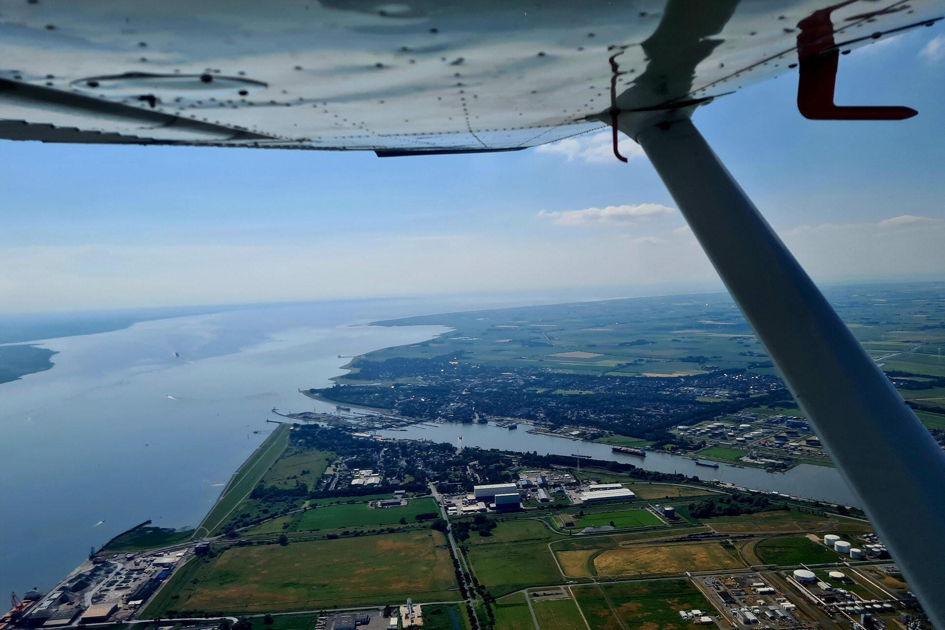 Schnupperflug Cessna 152 mit Fluglehrer