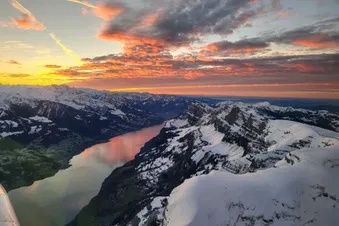 “Willkommen an Bord“ Rundflug über die Ostschweiz!”