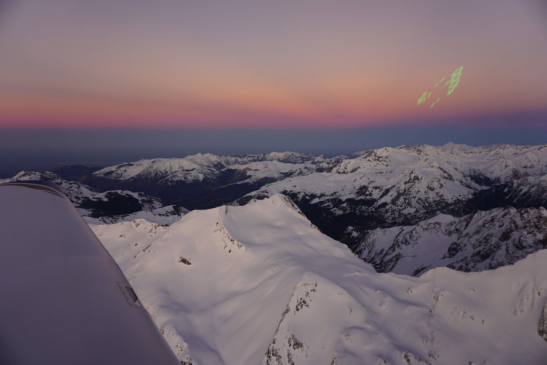 Survol des Pics du midi d'Ossau, de Bigorre et Gavarnie