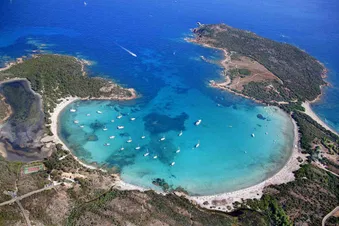 🔥 Corse en avion privé – (séjour min. 2 jours)