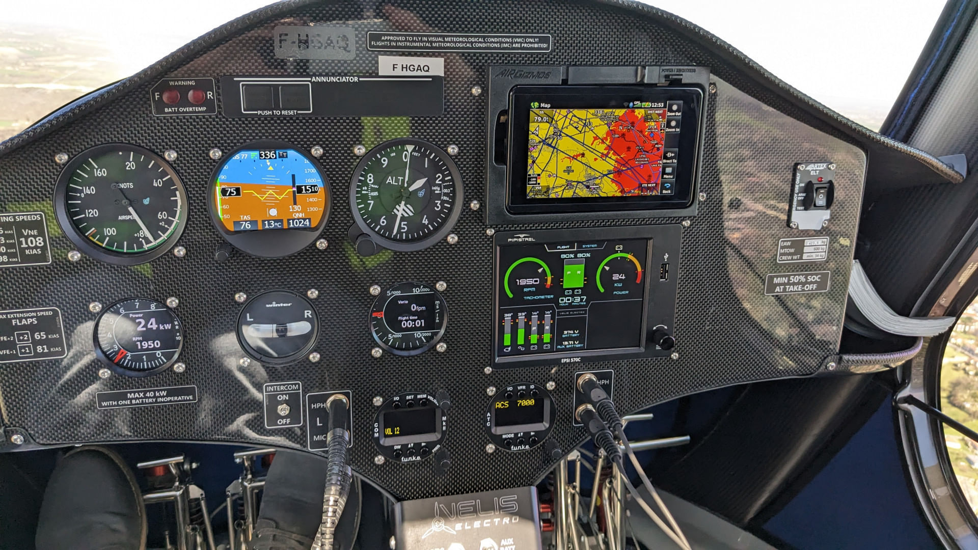 Cockpit du Vélis Electro