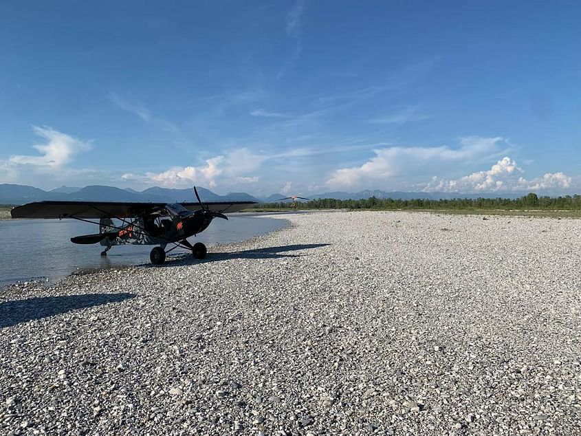 Ausflug mit einem echten Buschflugzeug