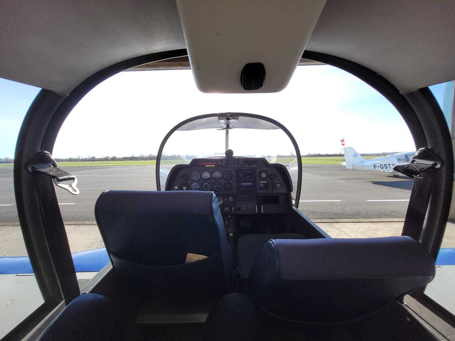 Robin DR400 - 180HP