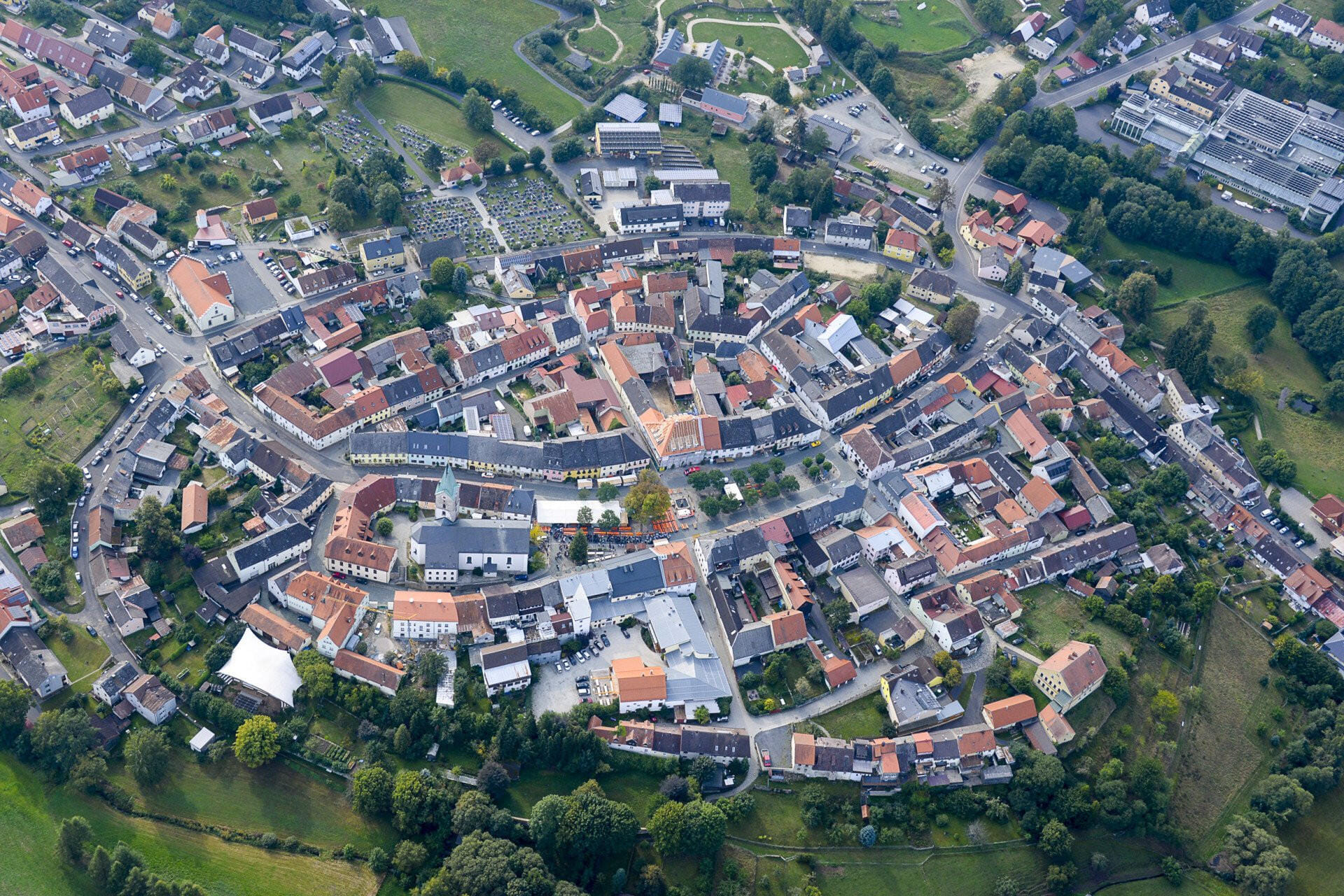 Lkr Tirschenreuth: Burgen, Schlösser & Klöster - 60 Min