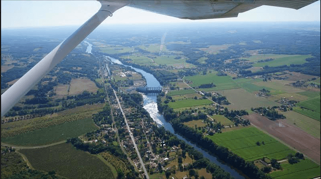 Balade aérienne sur la vallée de la Dordogne