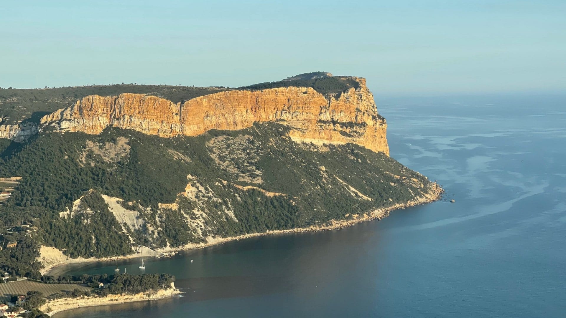 Survol de la belle France depuis Aix