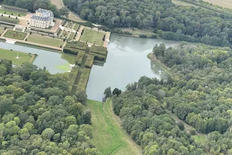 Balade en Centre-Val de Loire en hélicoptère