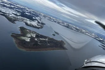 Zum Chiemsee entlang der Alpen