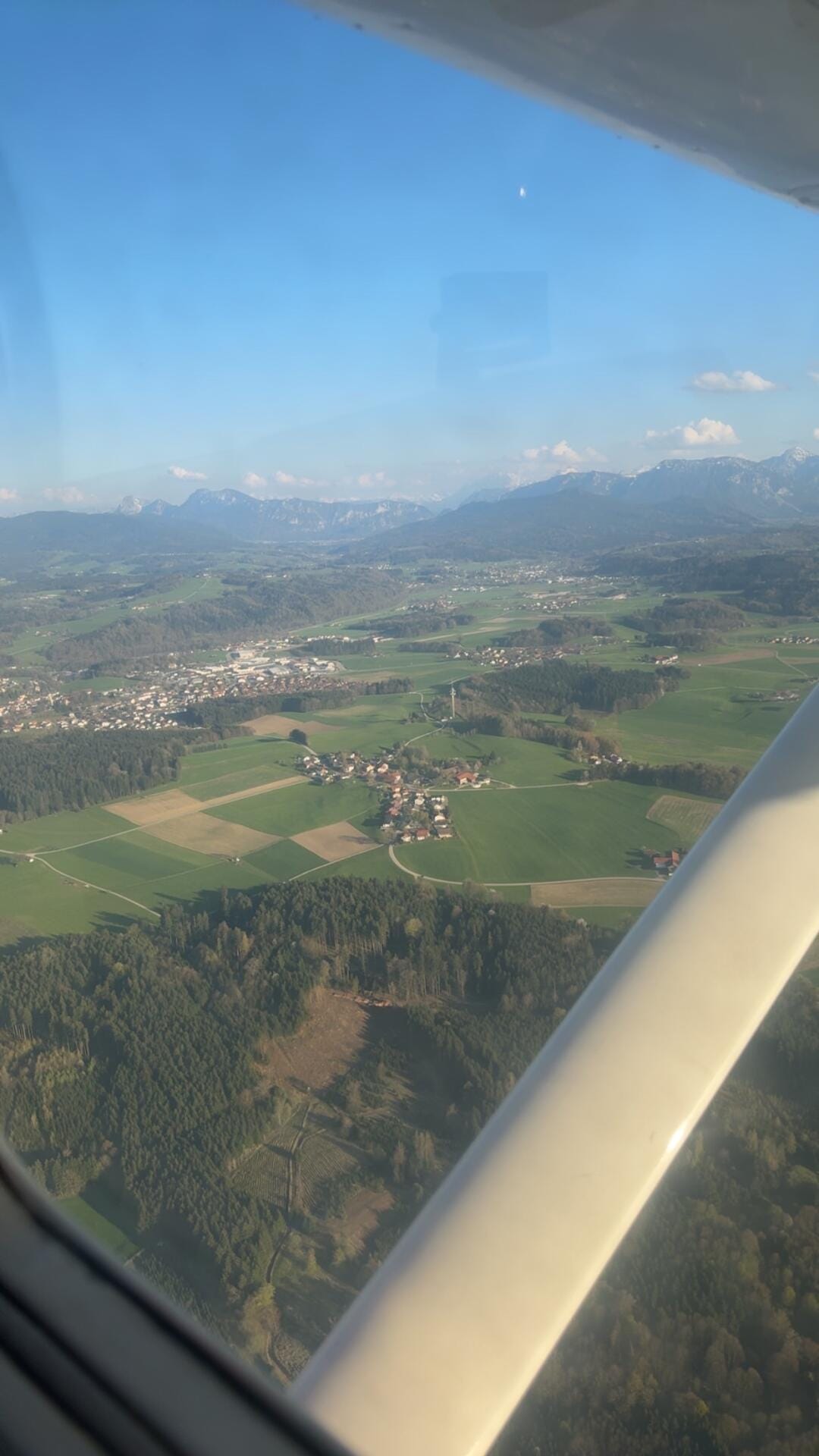 Rundflug mit Start in Wels