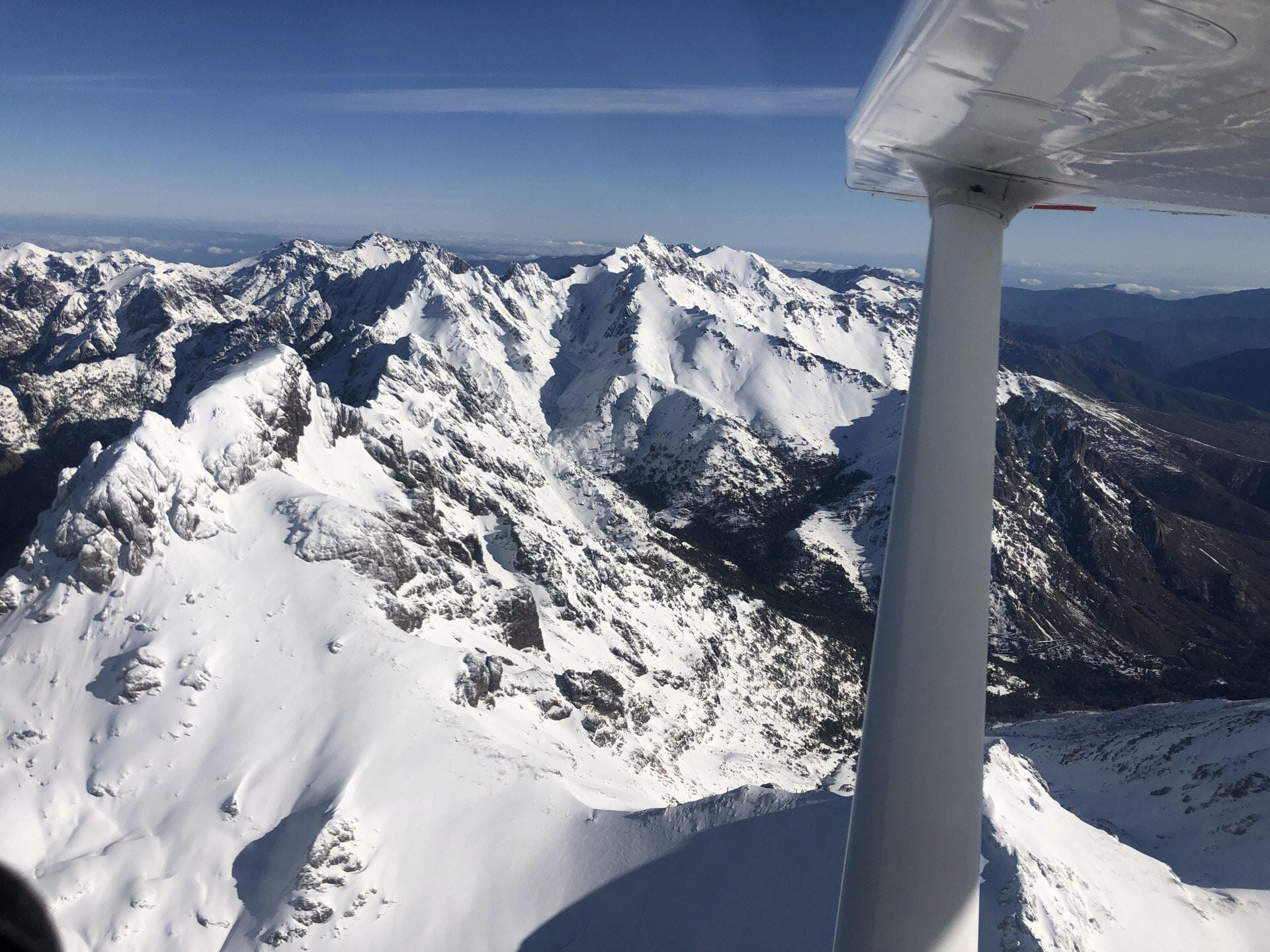 Survoler le toit de l'île de Beauté &  la Montagne Corse
