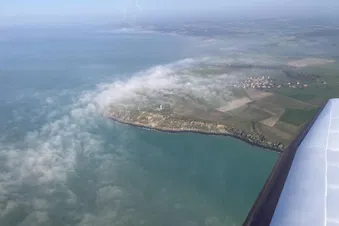 Cap gris. Nez
