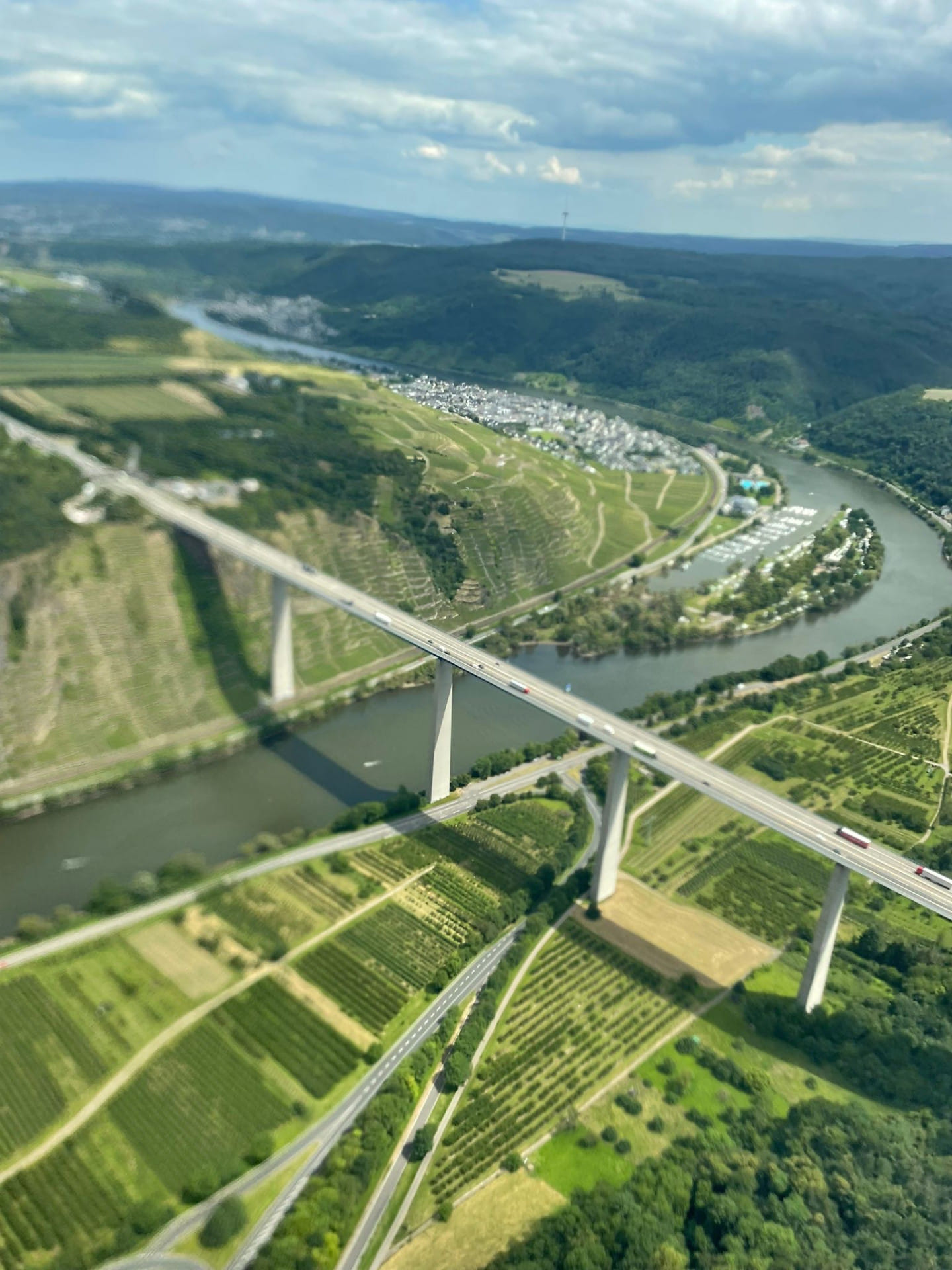 Majestätische Burgen des Rheintals von Mainz nach Koblenz