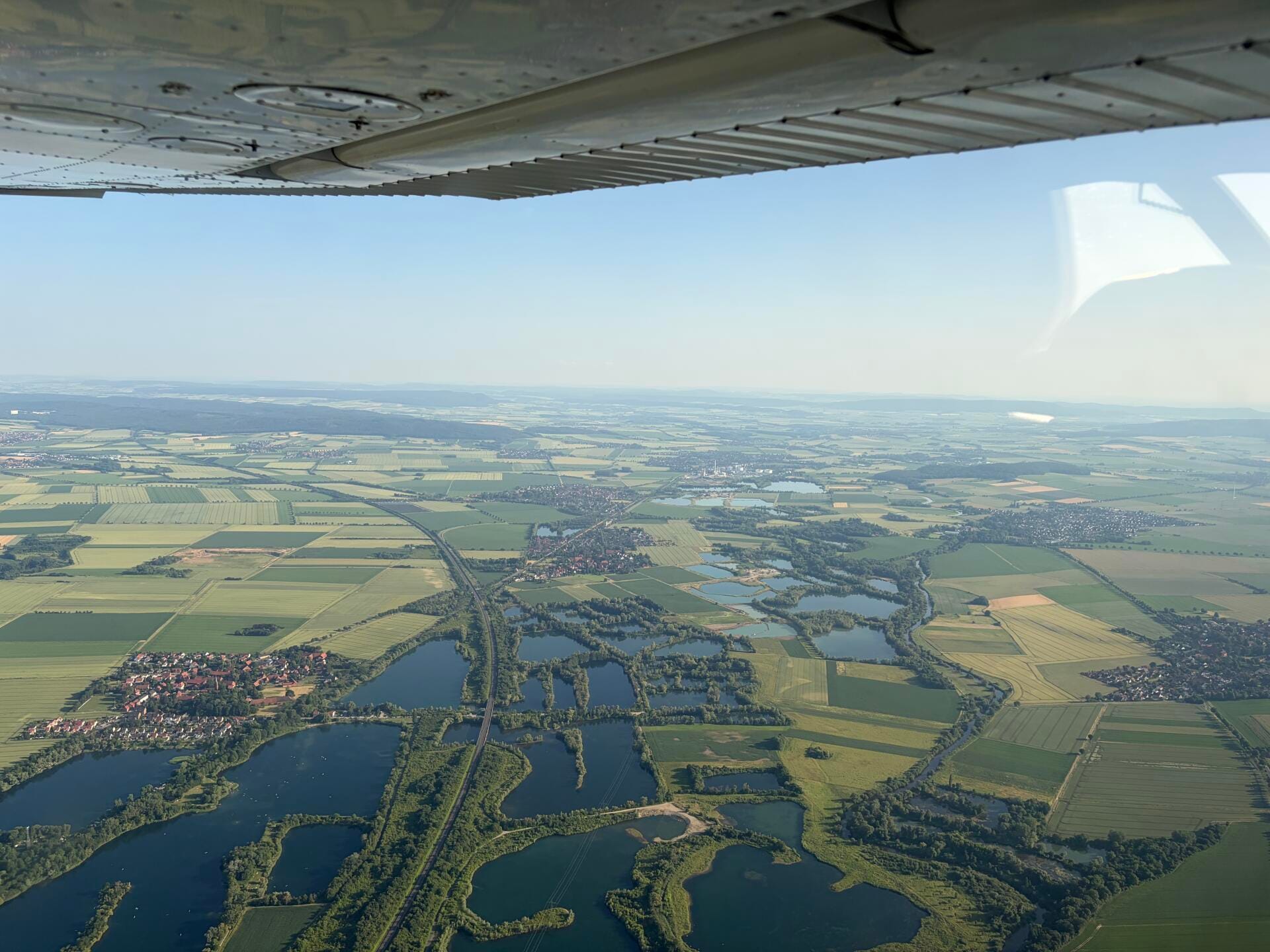 Rundflug: Steinhuder Meer, Hannover & Weserbergland