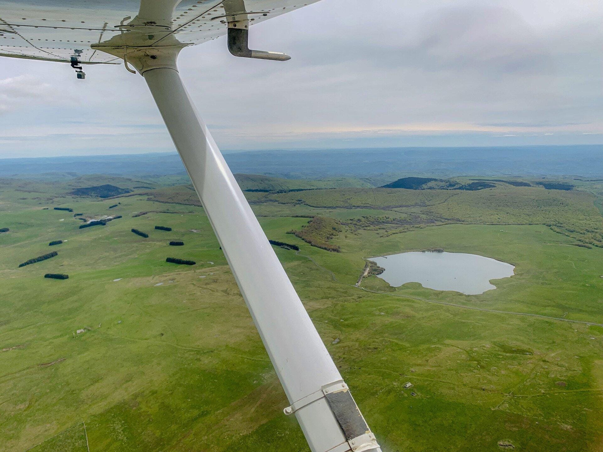 Balade aérienne sur le plateau de l'Aubrac