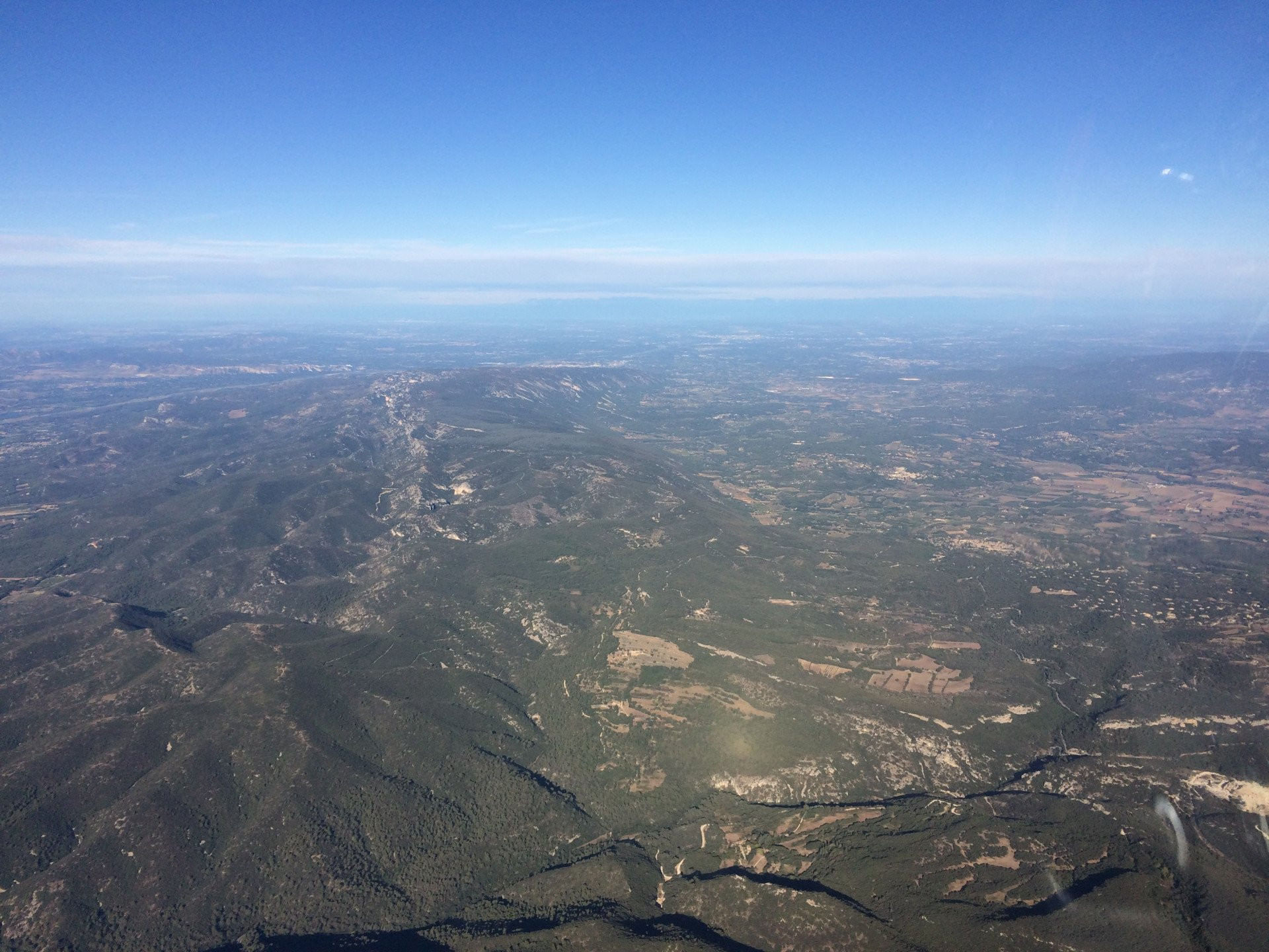Découvrir le Mont Ventoux depuis le ciel