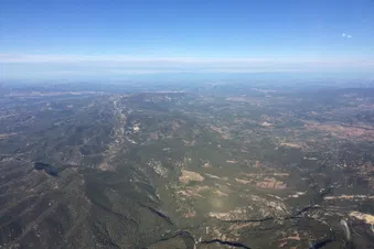 Découvrir le Mont Ventoux depuis le ciel