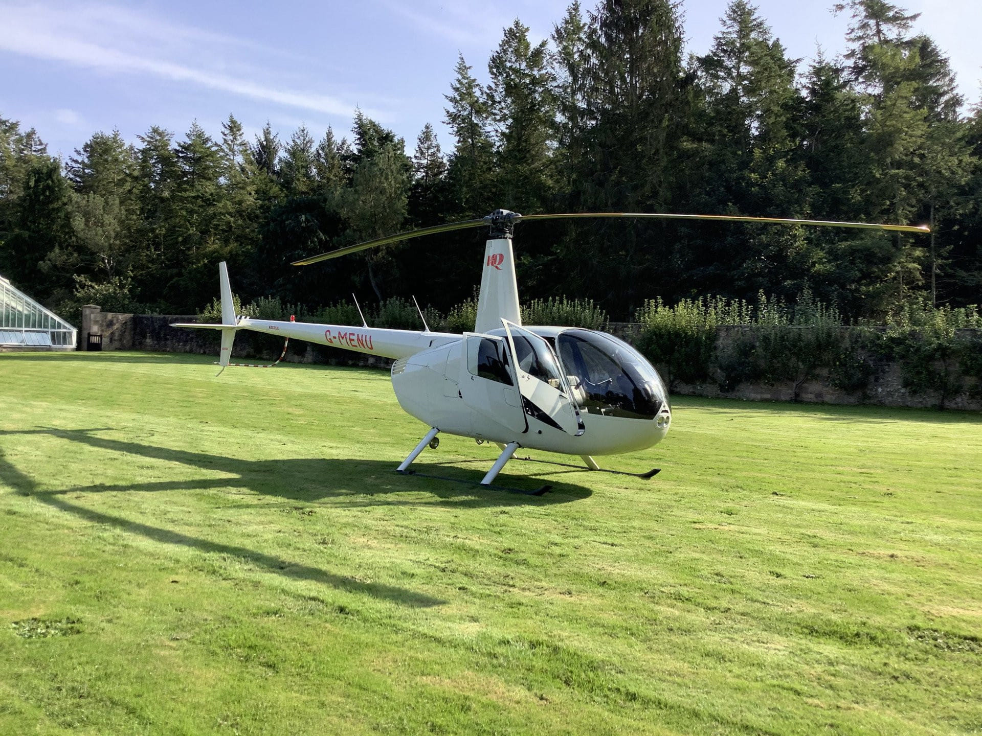 Robinson R44