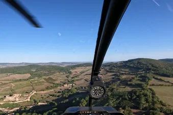 Mâcon et ses alentours en Hélicoptère - 40 min