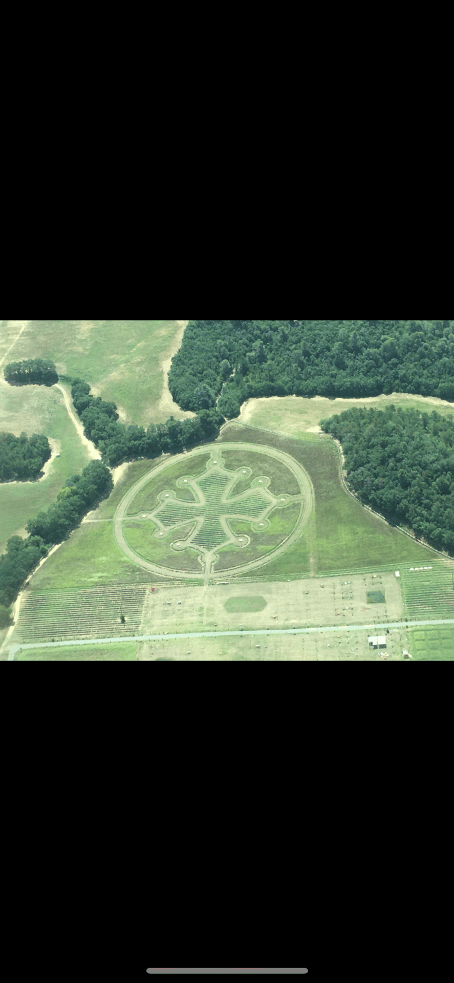 Croix occitane du domaine saint André