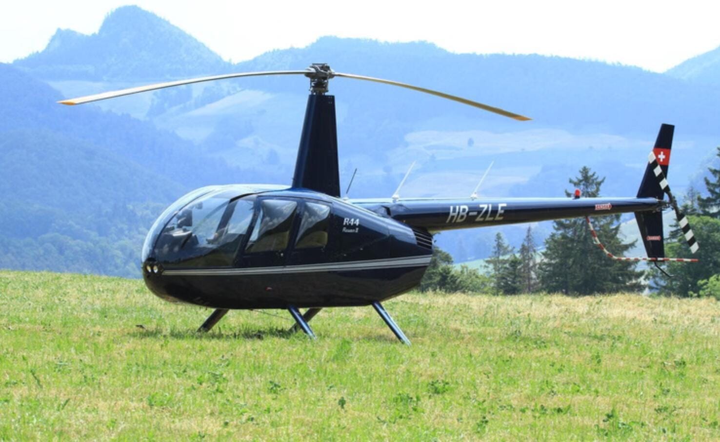 Kleiner Jura-Flug mit Aufenthalt am Bergrestaurant