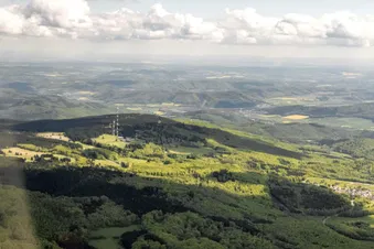 Rundflug über Kassel / Edersee / Hoher Meissner / Hann. Münd