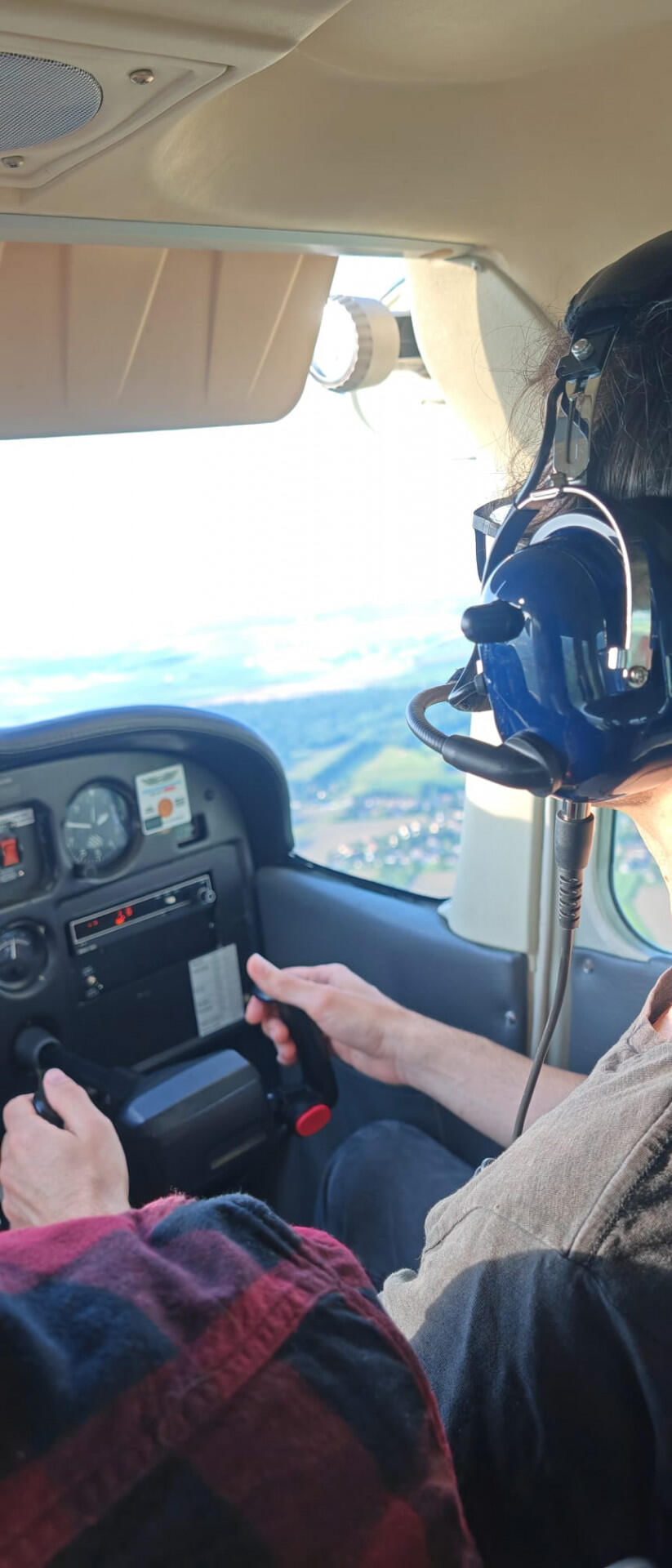 Survolez le château de Versailles
