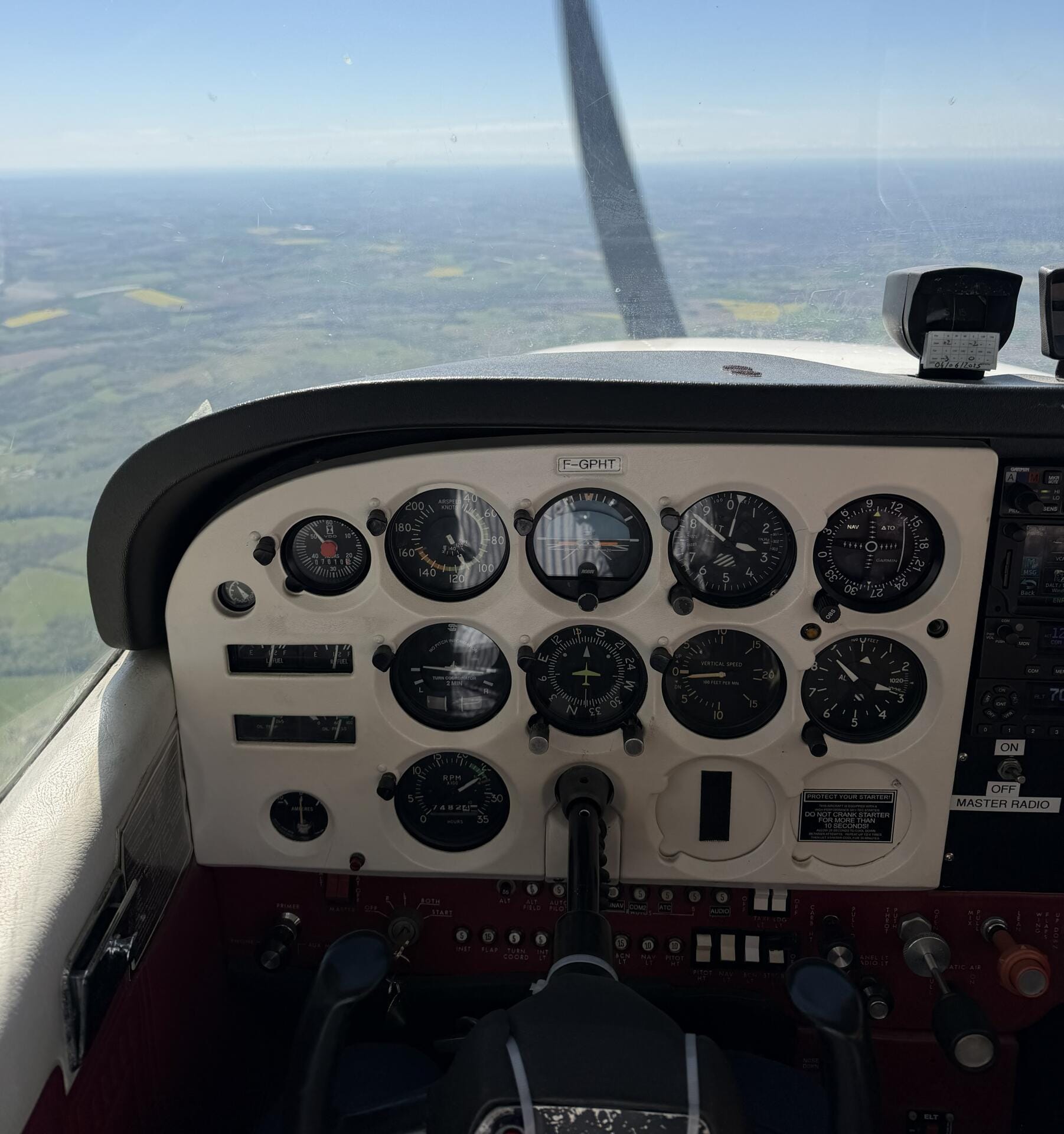 Cockpit du Cessna 172