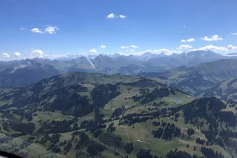 Vol : le "pays d'en haut" Suisse au départ de Montbéliard