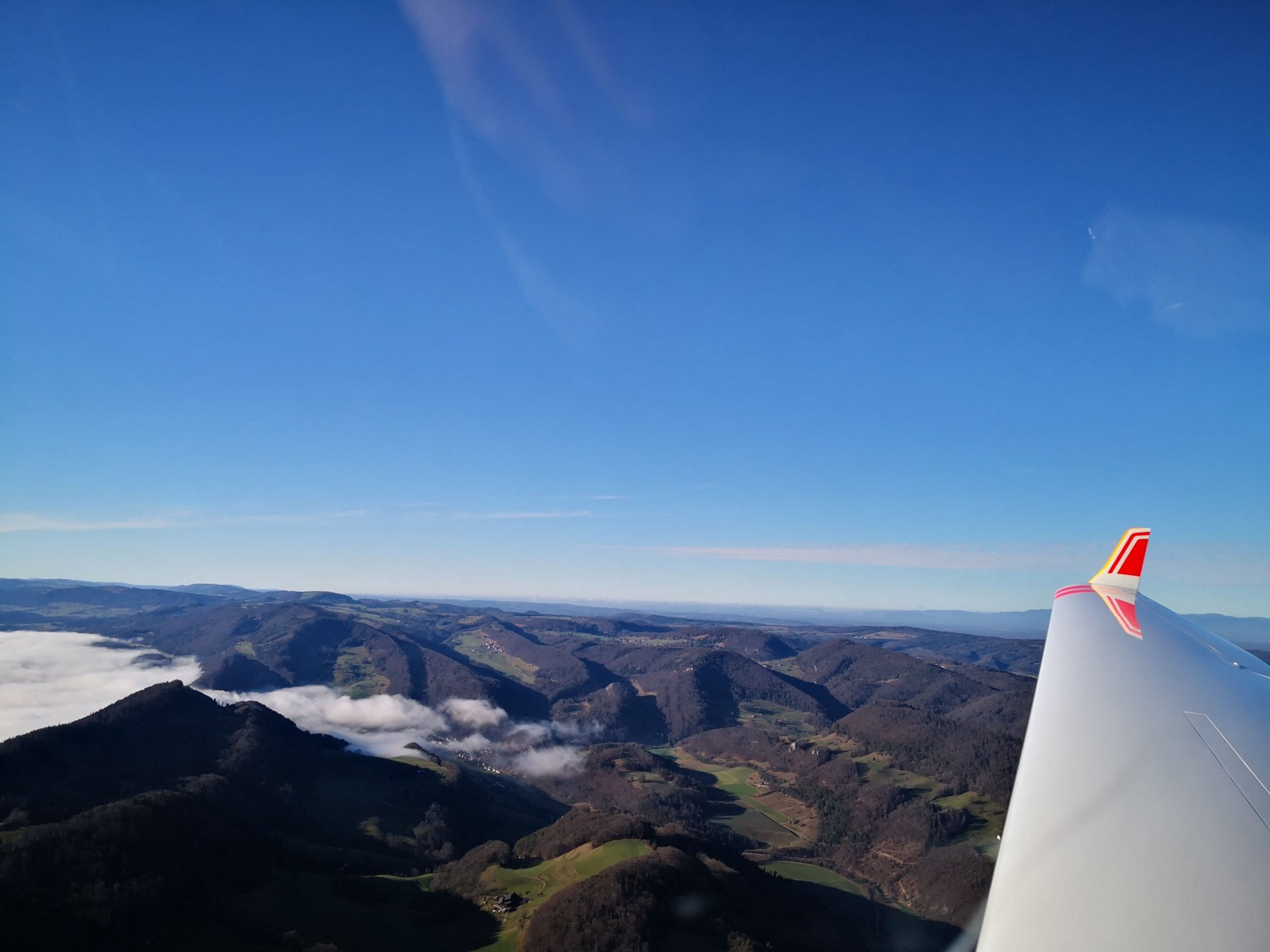 Flug zum Mittagessen/Abendessen nach Les Eplatures