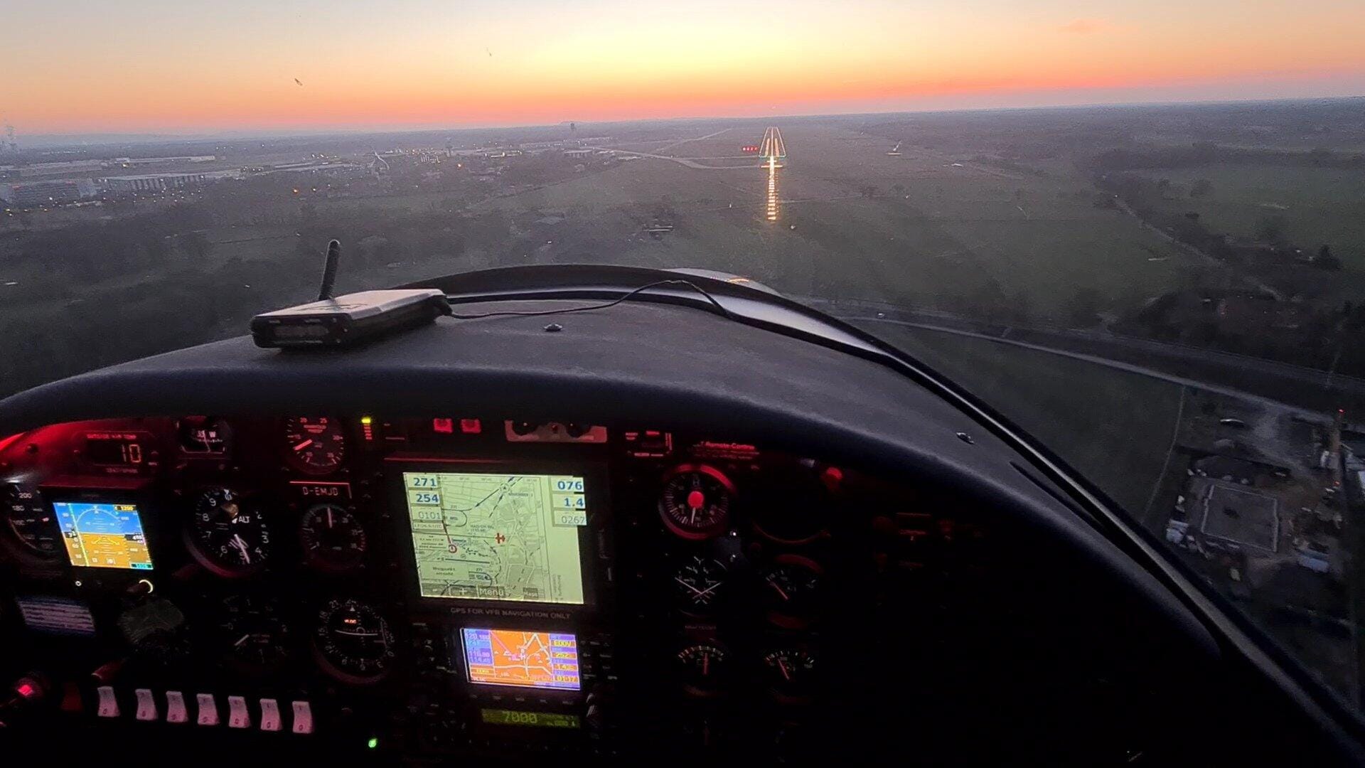 Dämmerungs-/Sonnenuntergangsflug (1 P.)