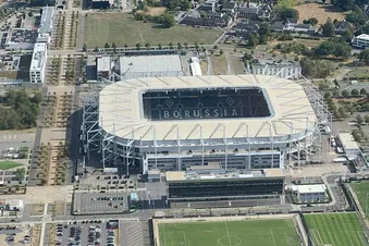 Stadion Borussia und Alemannia sowie Braunkohletagebau