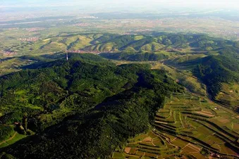 Kaiserstuhl und atemberaubender Anflug über Freiburg