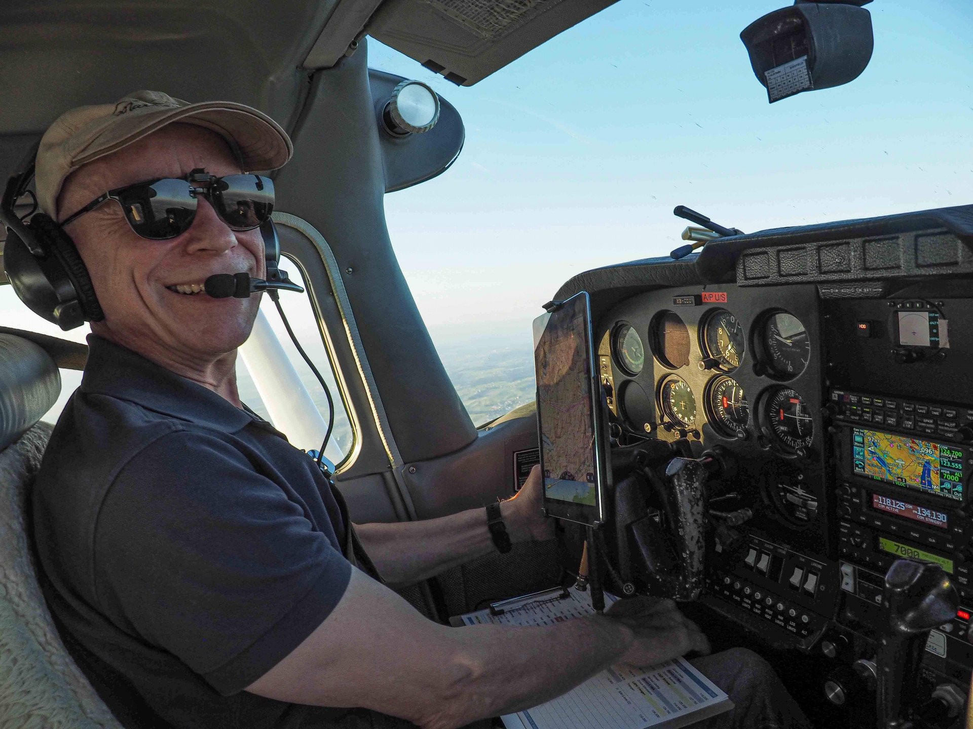 Bergwanderung über die Innerschweiz mit dem Flugzeug!