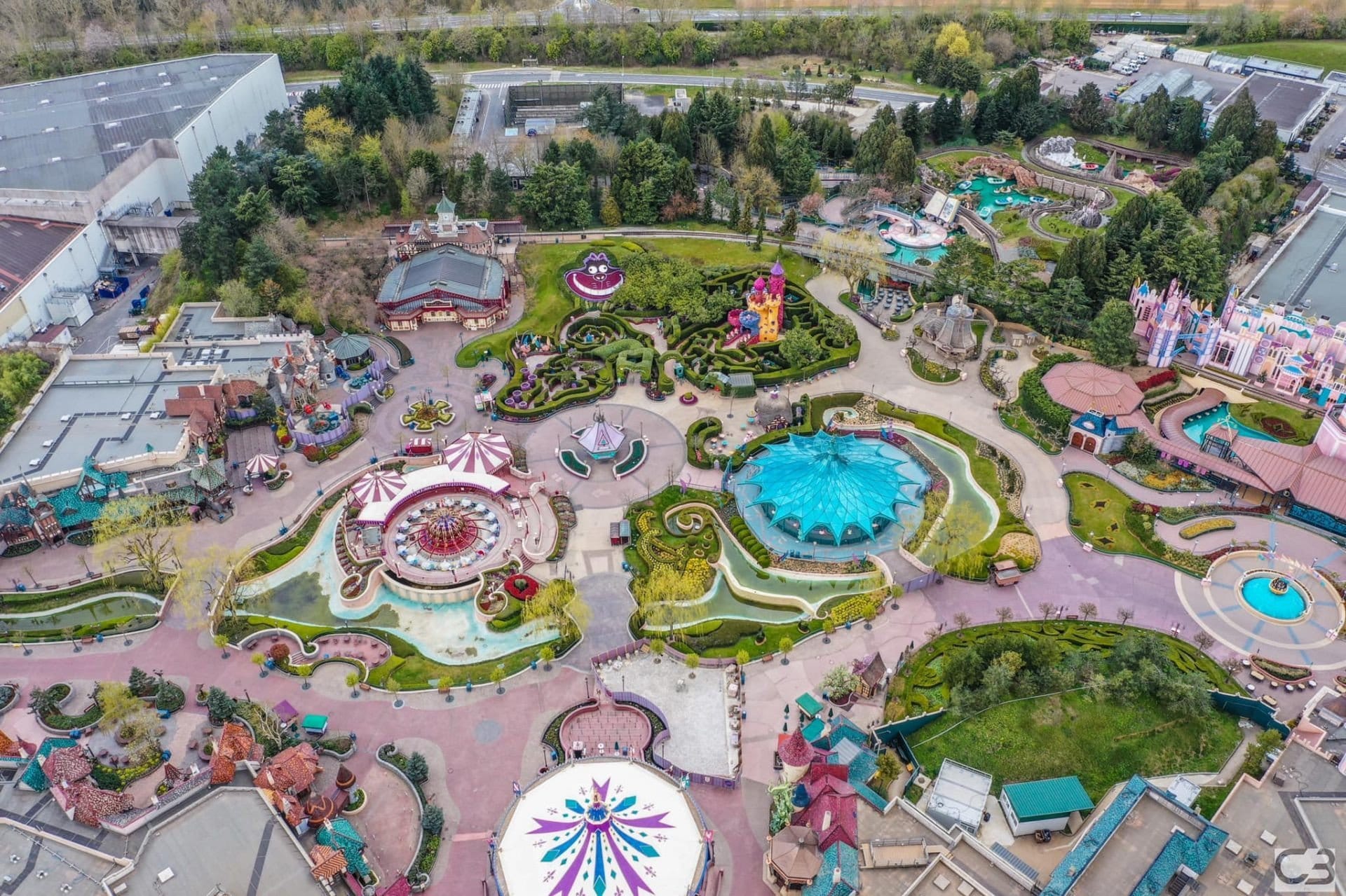 Seul avec le pilote ! Châteaux de Seine et Marne / Disney