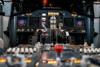 Selber eine Boeing 737 fliegen – Simulatorflug Zürich–Genf