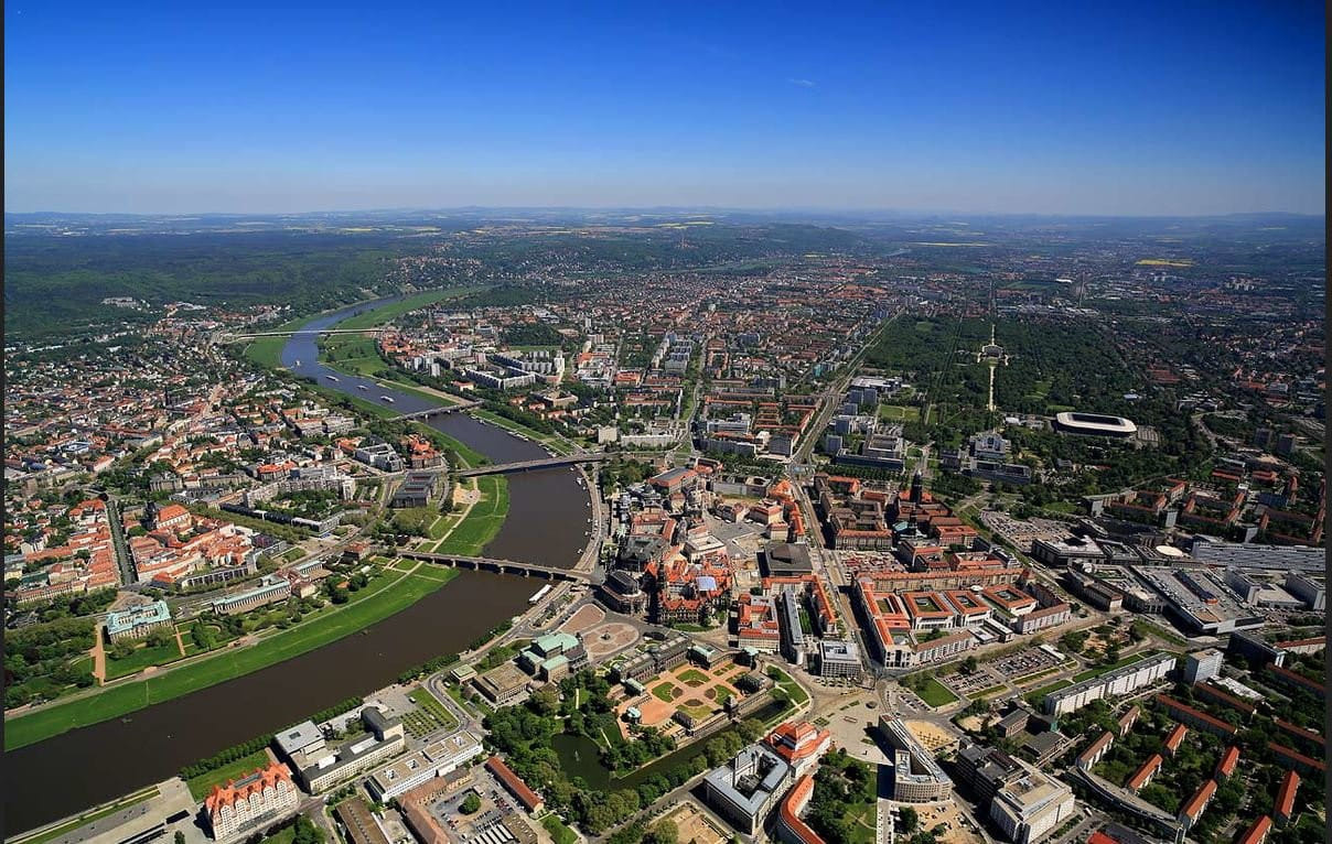 SPECIAL(20% Rabatt)Rundflug Dresden Elbsandsteingebirge