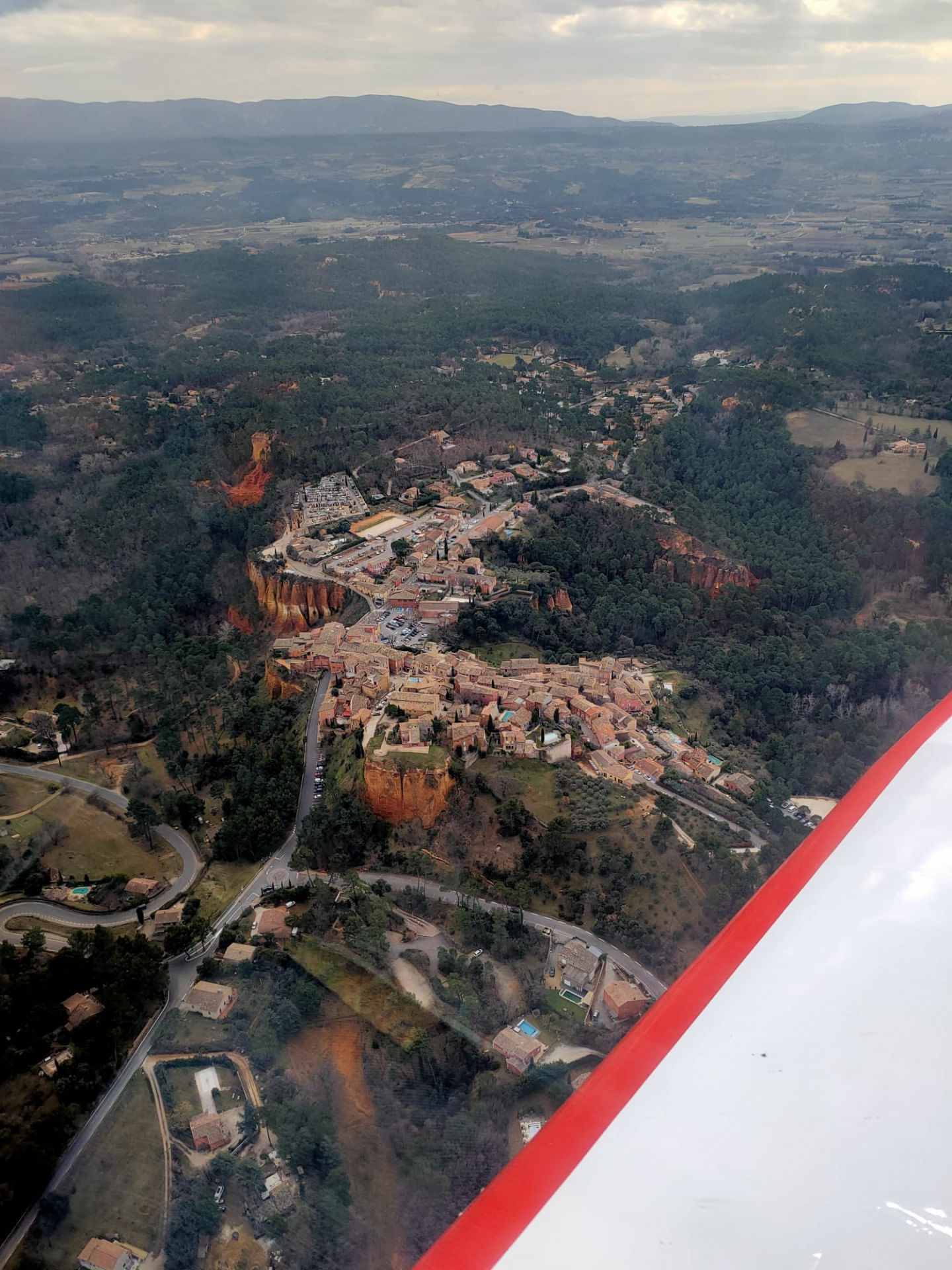Châteaux et villages perchés du Luberon