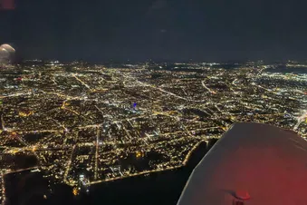 Rundflug über Hamburg, Elbe und Alster