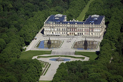 Augsburg - München - Salzburg - Red Bull Museum - Augsburg
