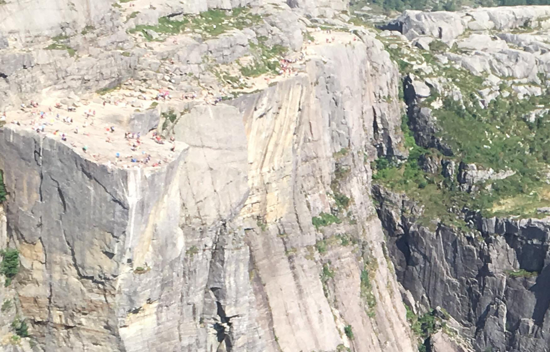 Pulpit Rock • Wingly