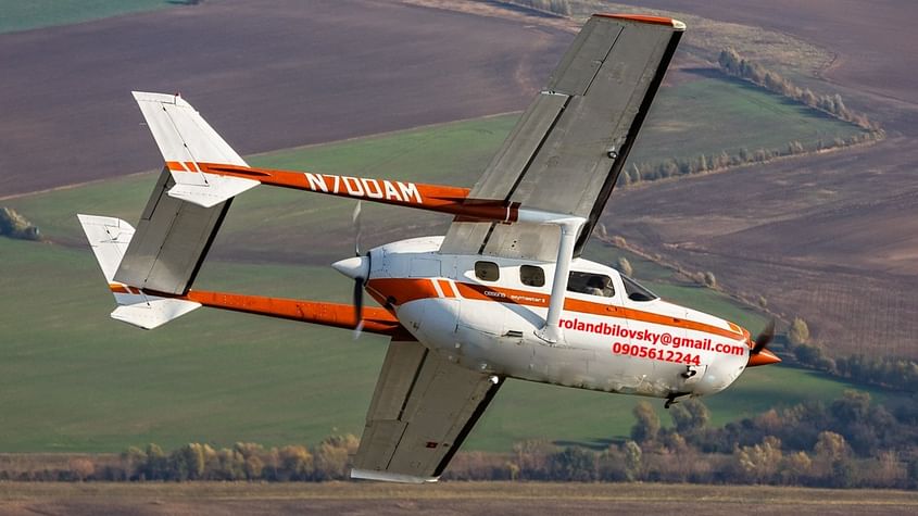Nitra -Krakow-Nitra, Cessna 337 Push-Pull