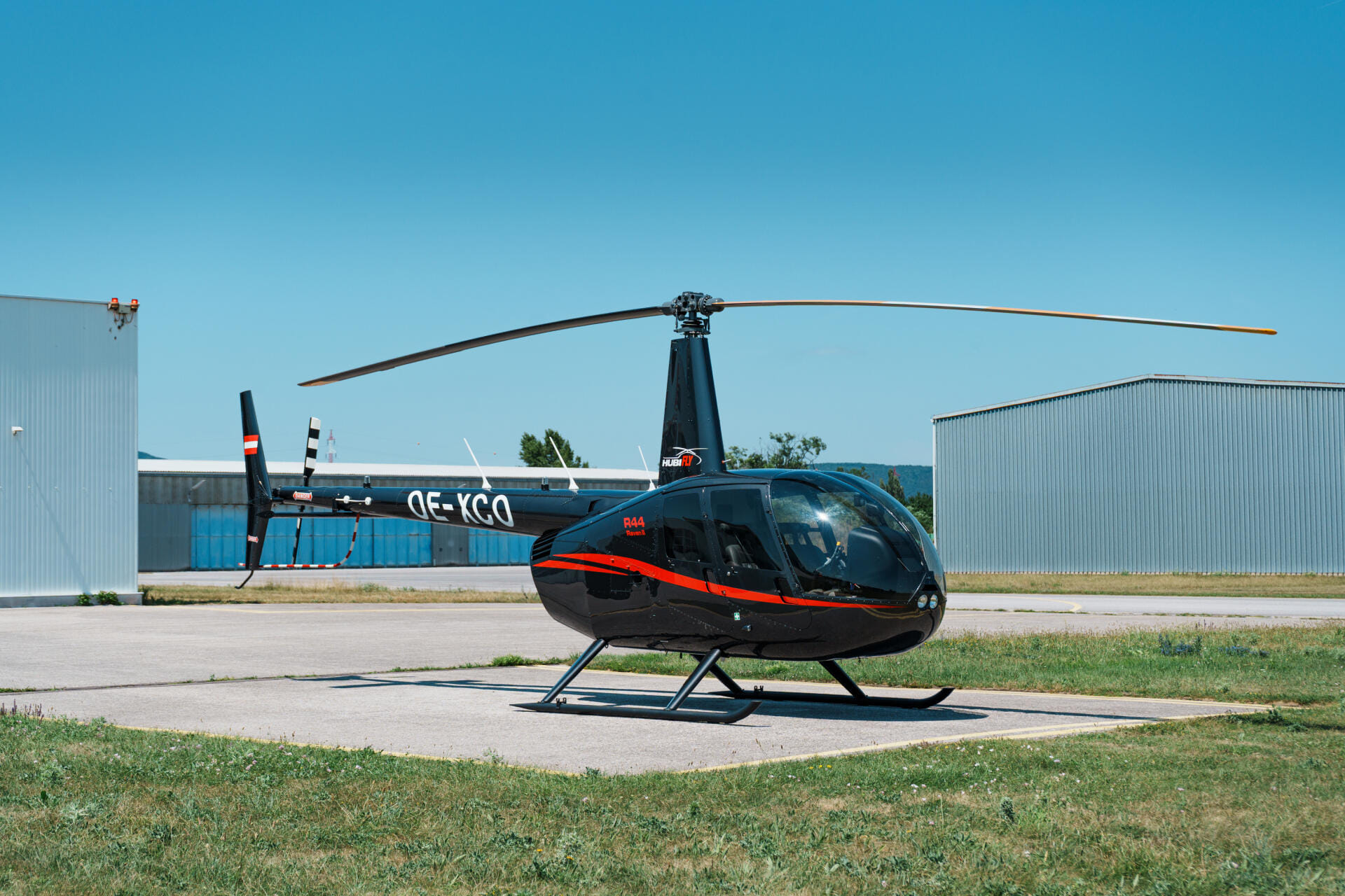 Robinson R44