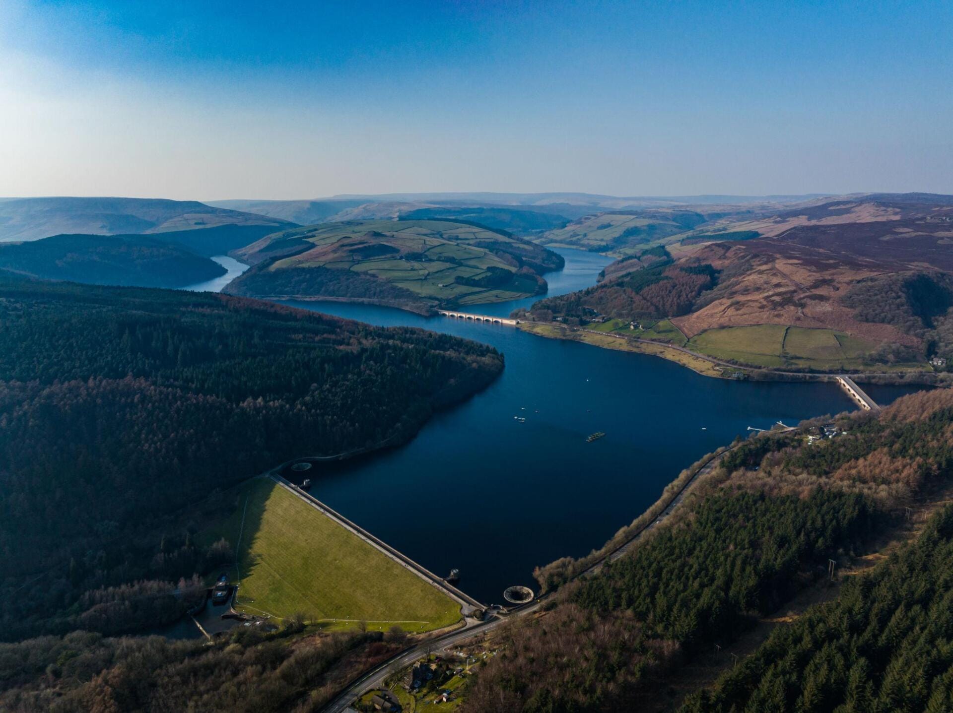 Peak District Dams, Chatsworth & Countryside Flight