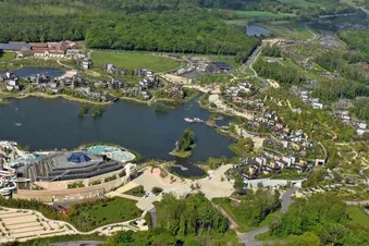 Survol de Vaux le Vicomte et Fontainebleau en Cirrus SR20