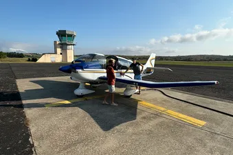 On fait le plein à Millau Larzac.